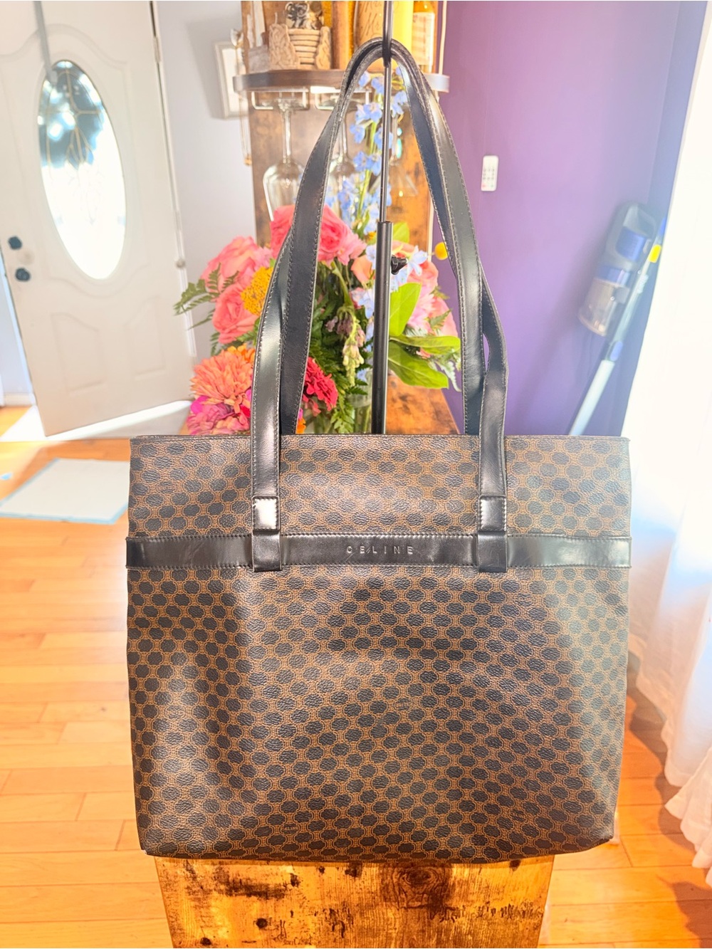 Celine Triumph Tote EUC! GORGEOUS!
